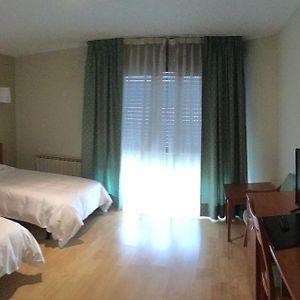 Habitación con Cama King